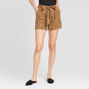 ‼️$10 SALE‼️ A NEW DAY Leopard Print High Rise Shorts